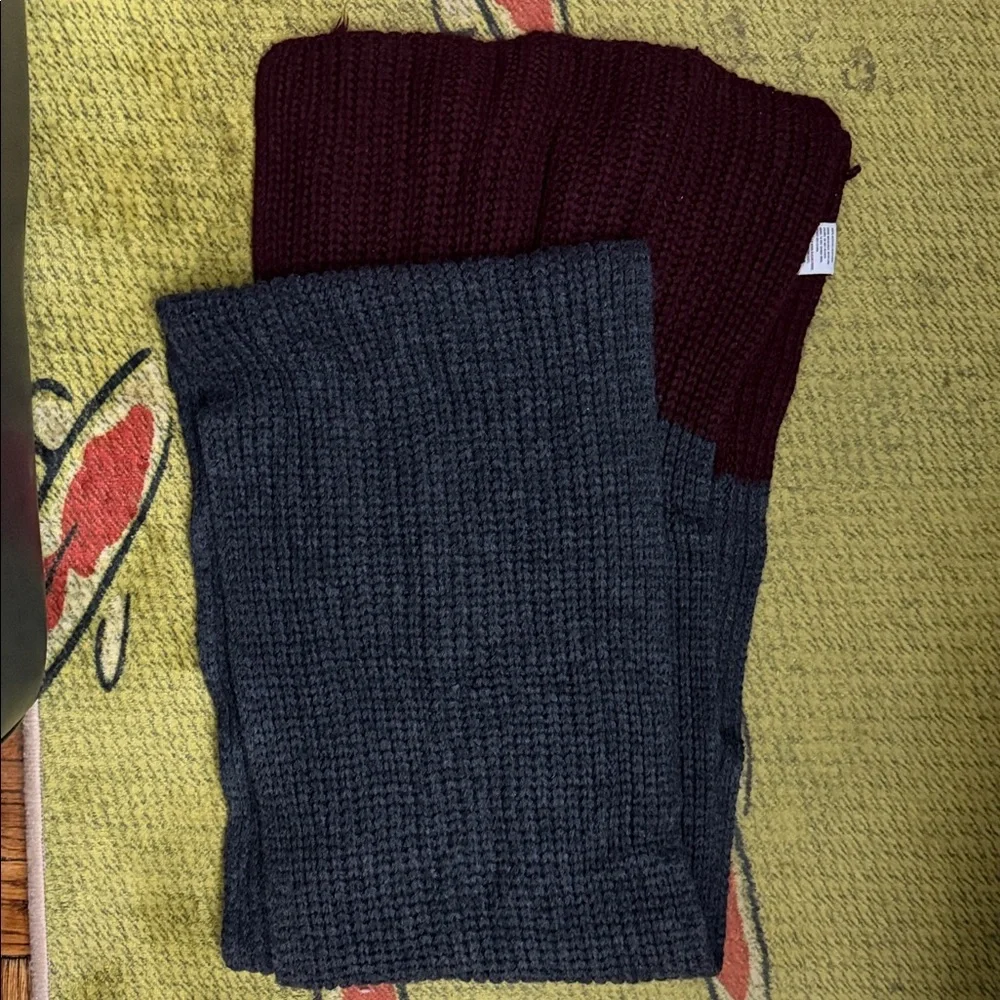 The rail Two-Tone Knit Scarf